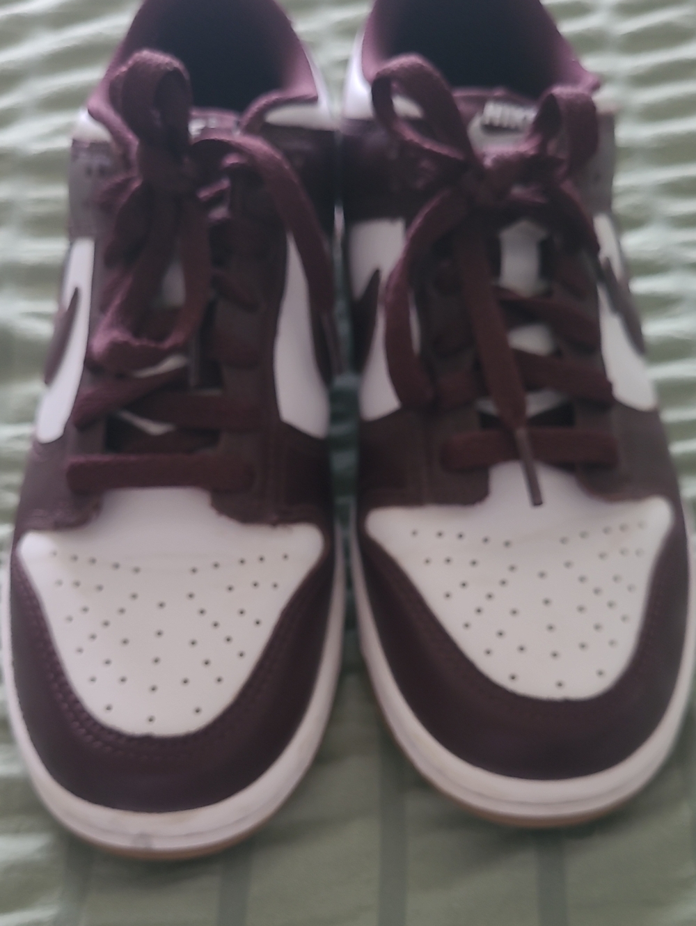 Nike White and Burgundy Low-Top Sneakers